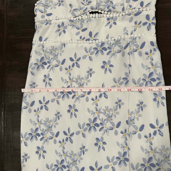 White Floral Midi Dress Size Small Side Slit Cottagecore Garden Girl Fairy - Picture 8 of 11